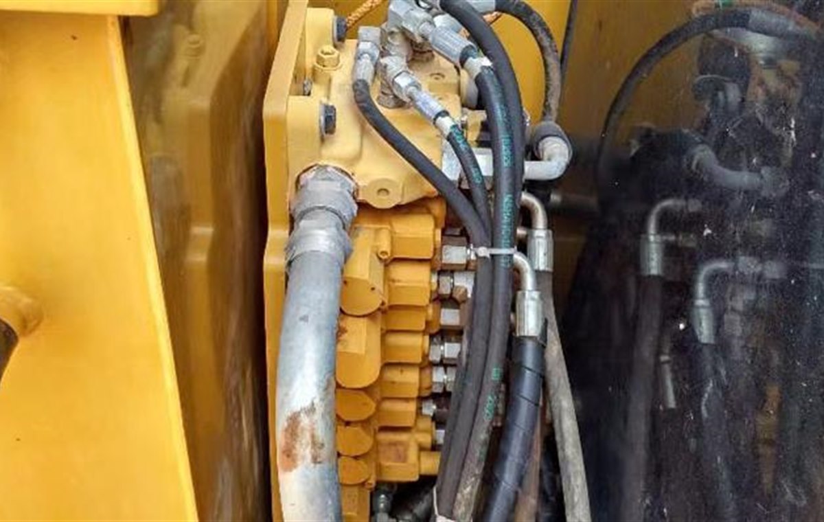 Used CAT306E Excavator detail photo