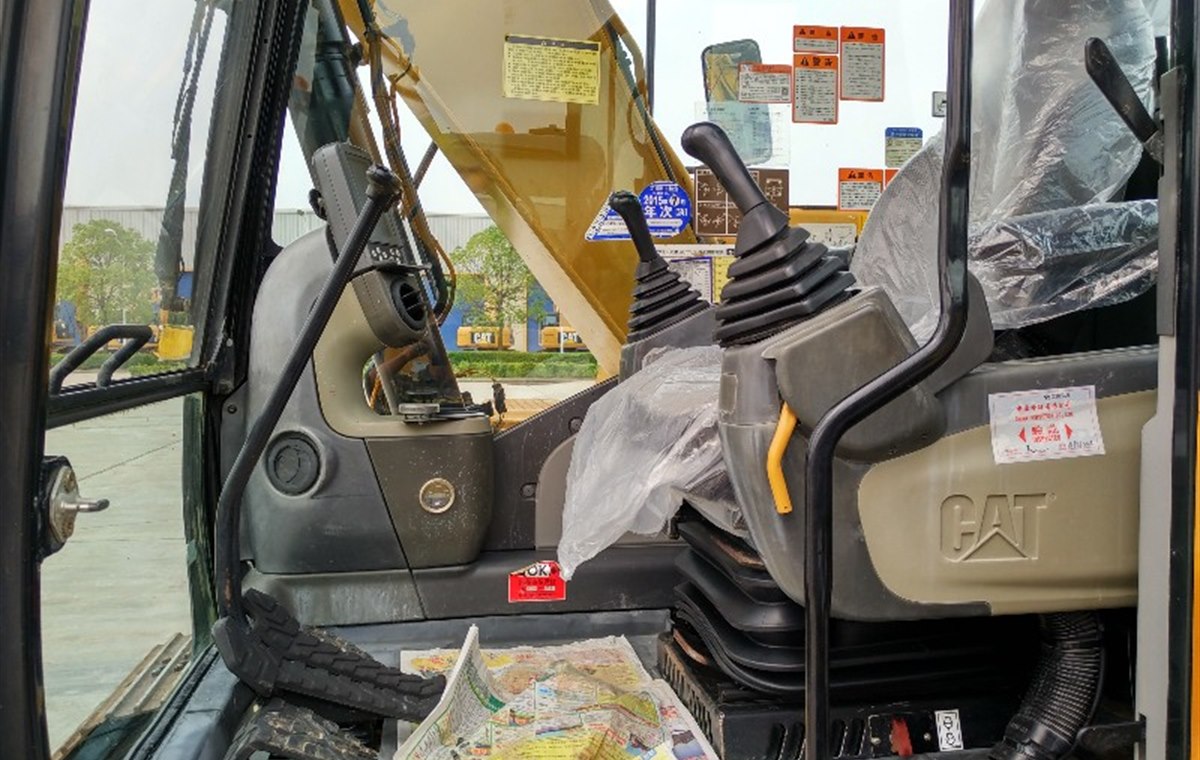 Used CAT312D Excavator detail photo