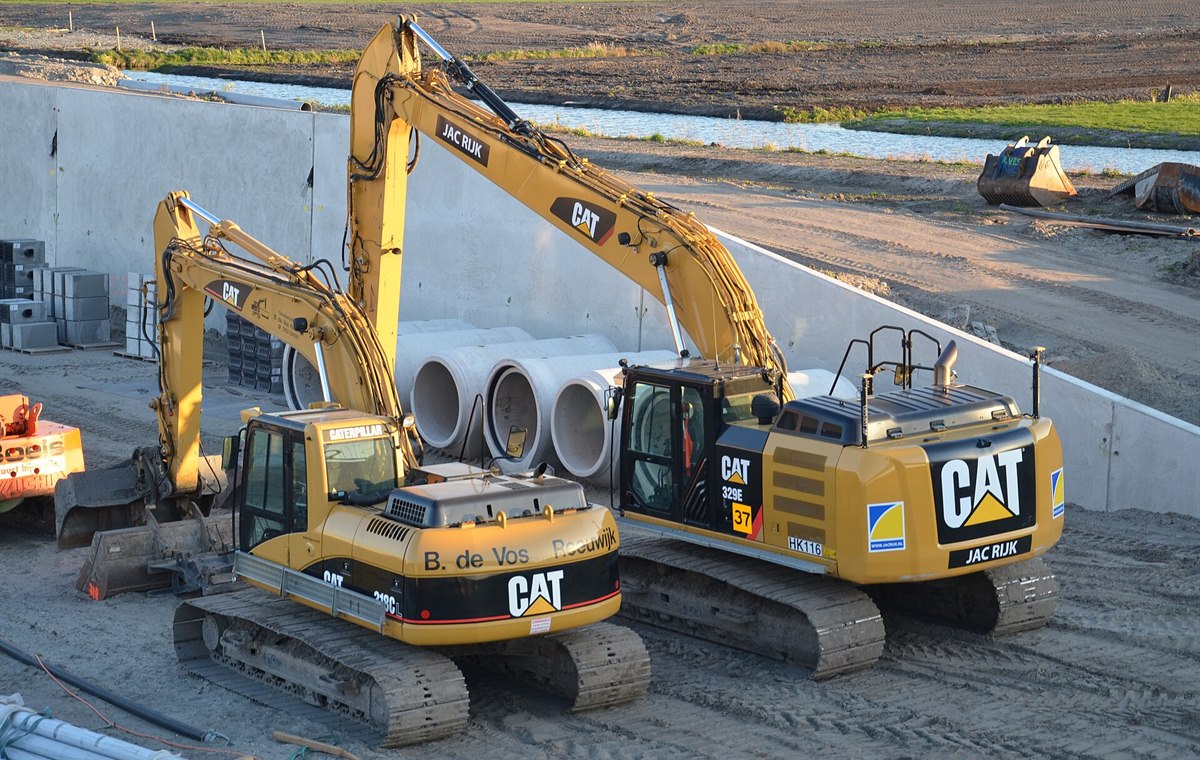 Used CAT329D Excavator detail photo