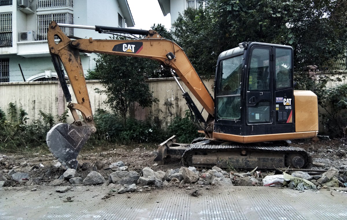 Used Caterpillar 307.5 Excavators