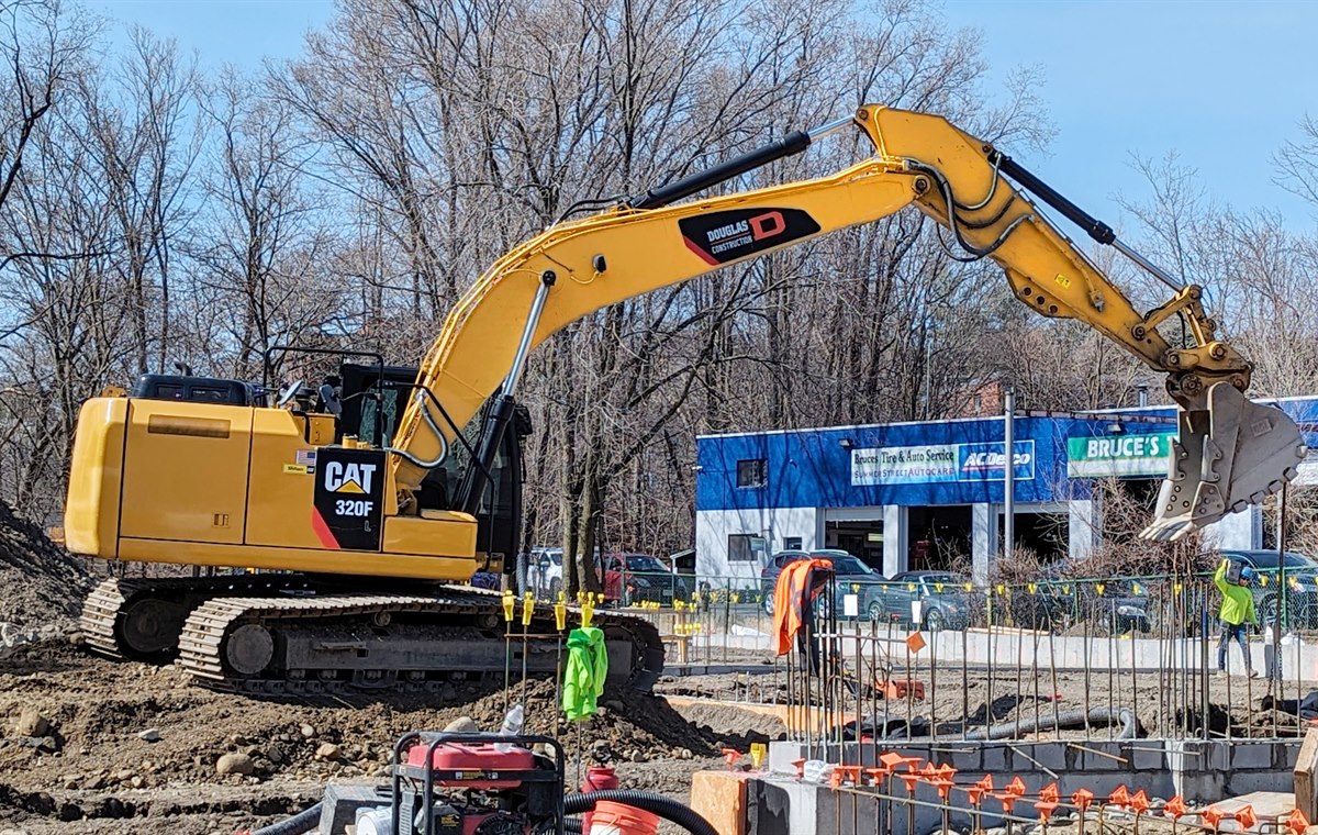 Used Caterpillar 320GC Excavators
