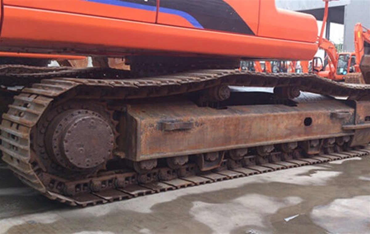 Used Doosan DH300LC-7 Excavator detail photo