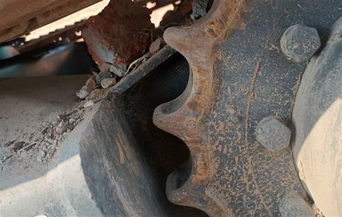Used Doosan DH60 Excavator detail photo