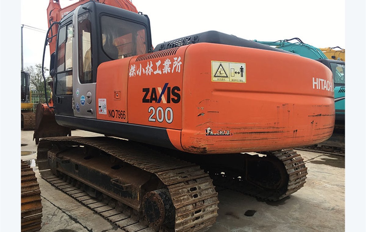 Used Hitachi ZX200-3 Excavators detail photo