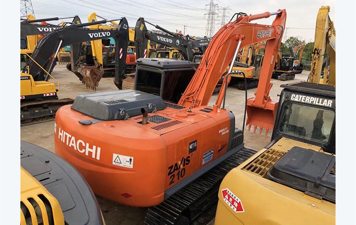 Used Hitachi ZX210 Excavators detail photo