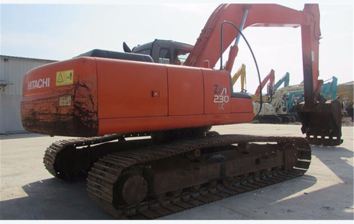 Used Hitachi ZX230LC Excavators detail photo