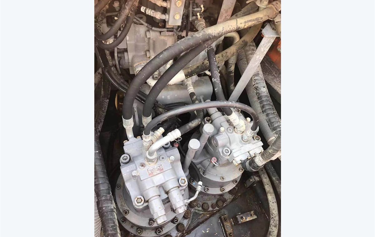 Used Hitachi ZX470 Excavator detail photo