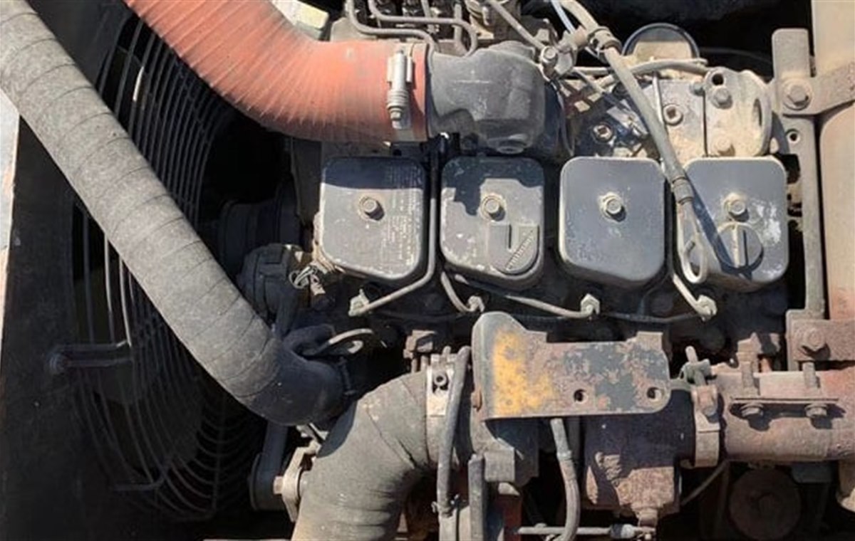 Used Hyundai 150-9 Excavator detail photo