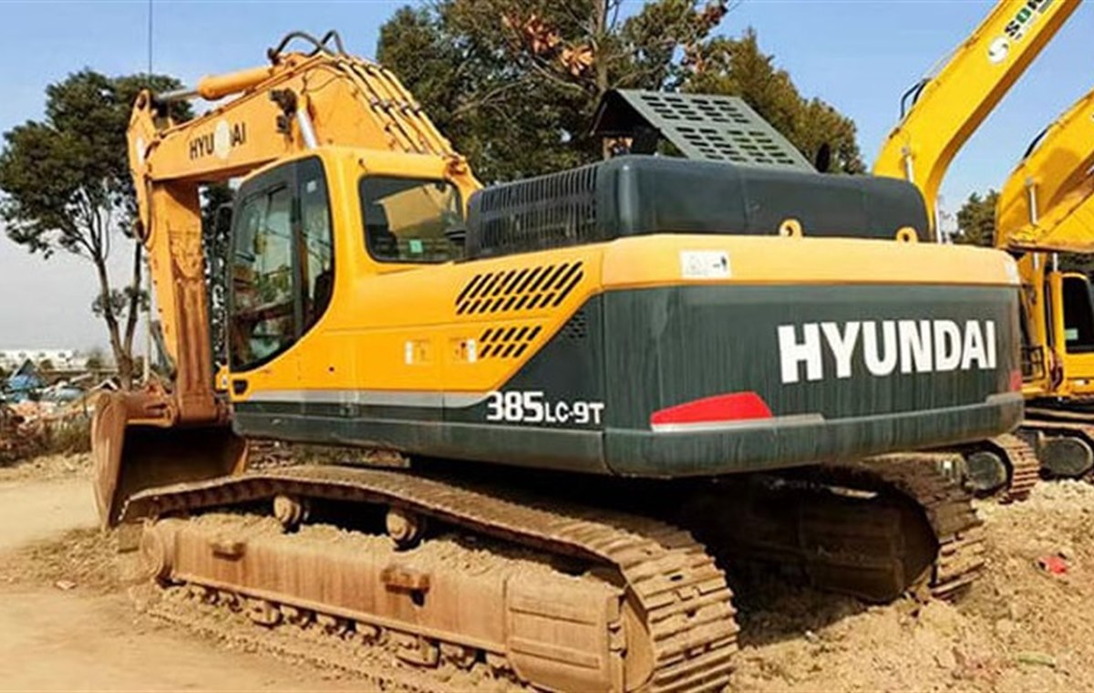 Used Hyundai 385LC-9T Excavator detail photo