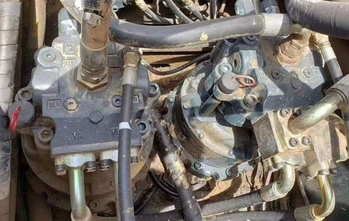 Used Hyundai 485LVS Excavator detail photo