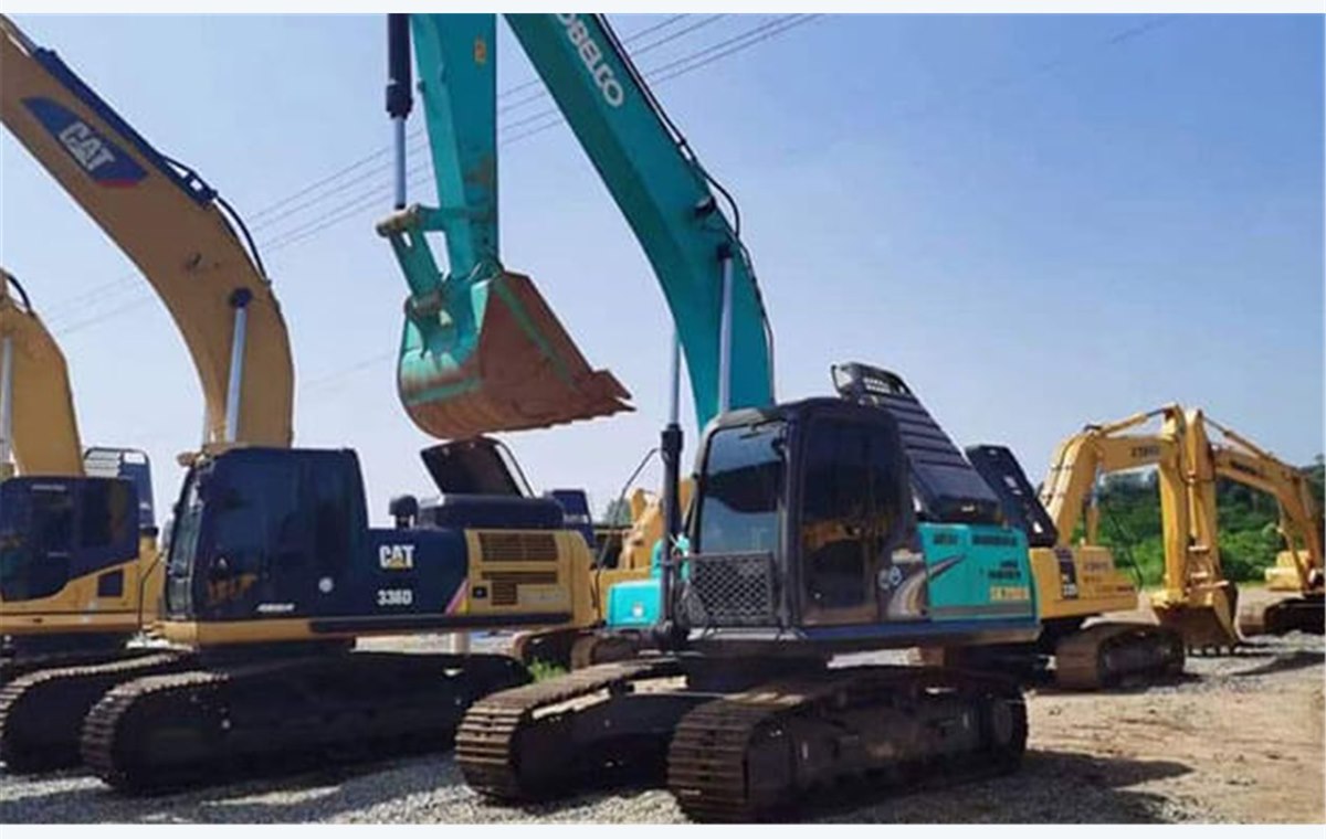 Used Kobelco SK200D Excavator