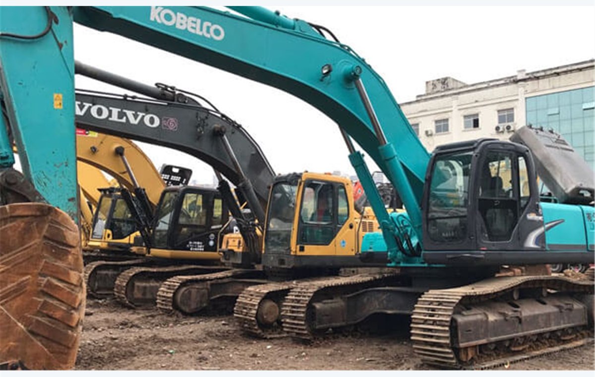Used Kobelco SK480 Excavator detail photo