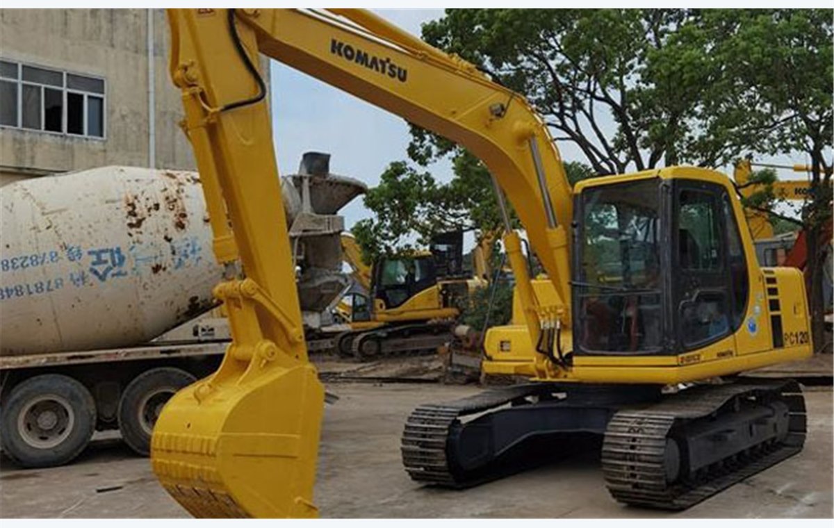 Used Komatsu PC120-6 Excavator