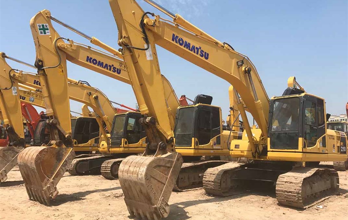 Used Komatsu PC210-8 Excavator