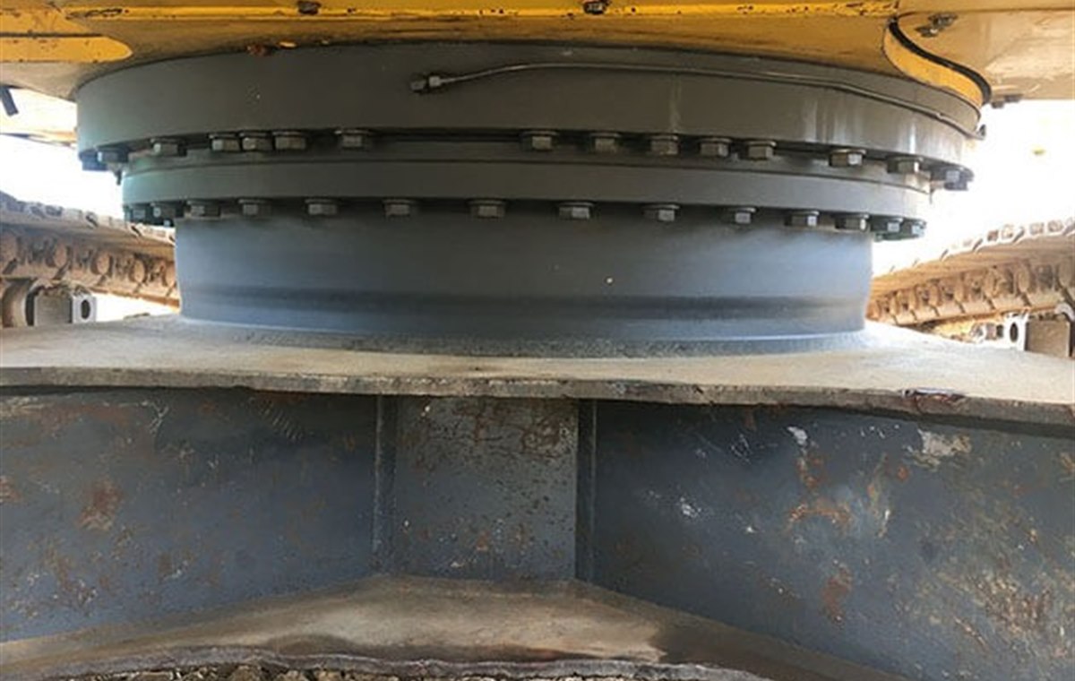 Used Komatsu PC270-7 Excavator detail photo