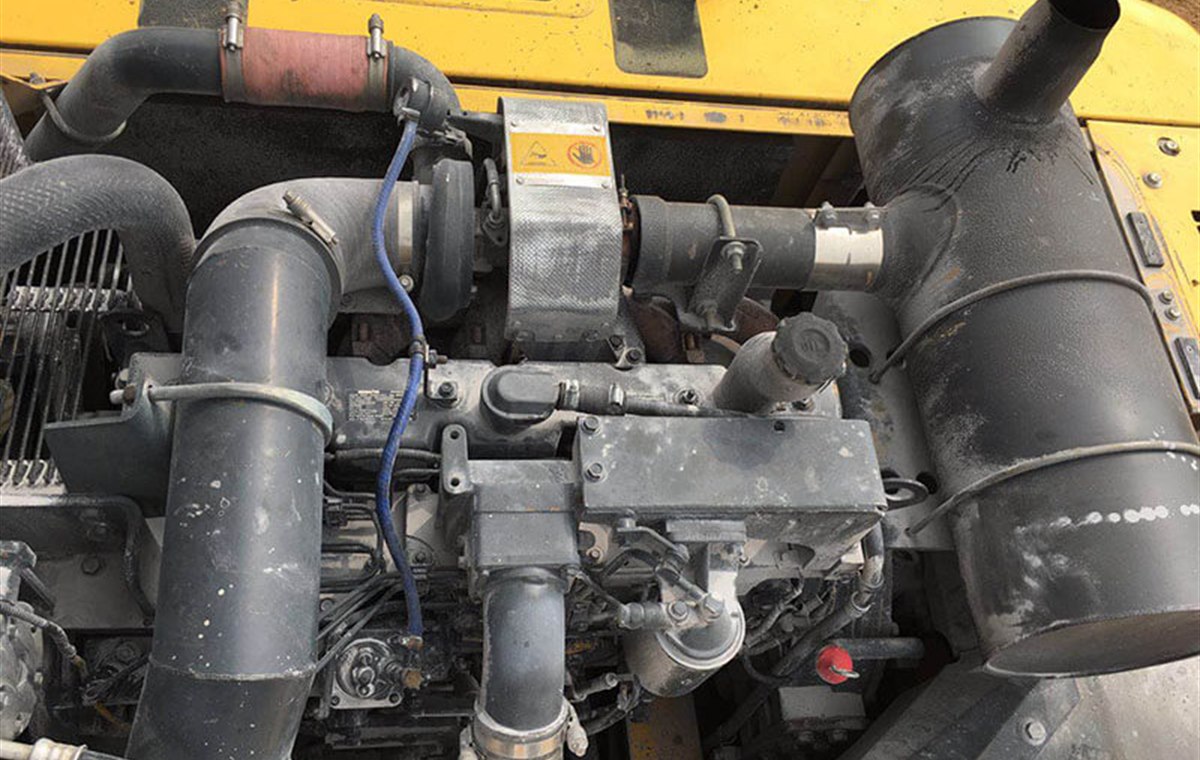 Used Komatsu PC300-7 Excavator detail photo