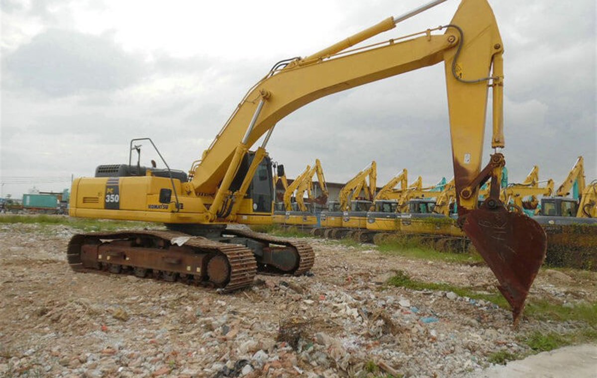 Used Komatsu PC350-8 Excavator detail photo