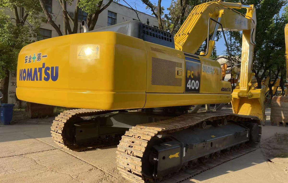 Used Komatsu PC400-7 Excavator detail photo