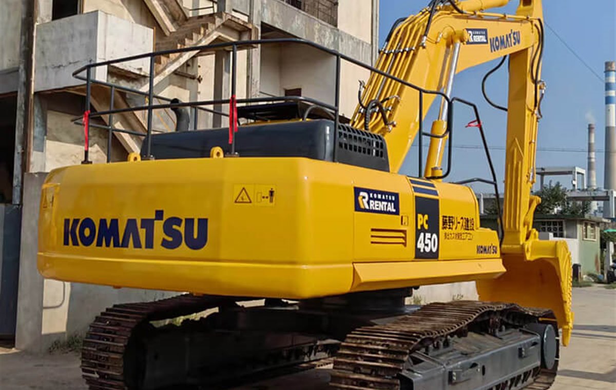 Used Komatsu PC450-7 Excavator