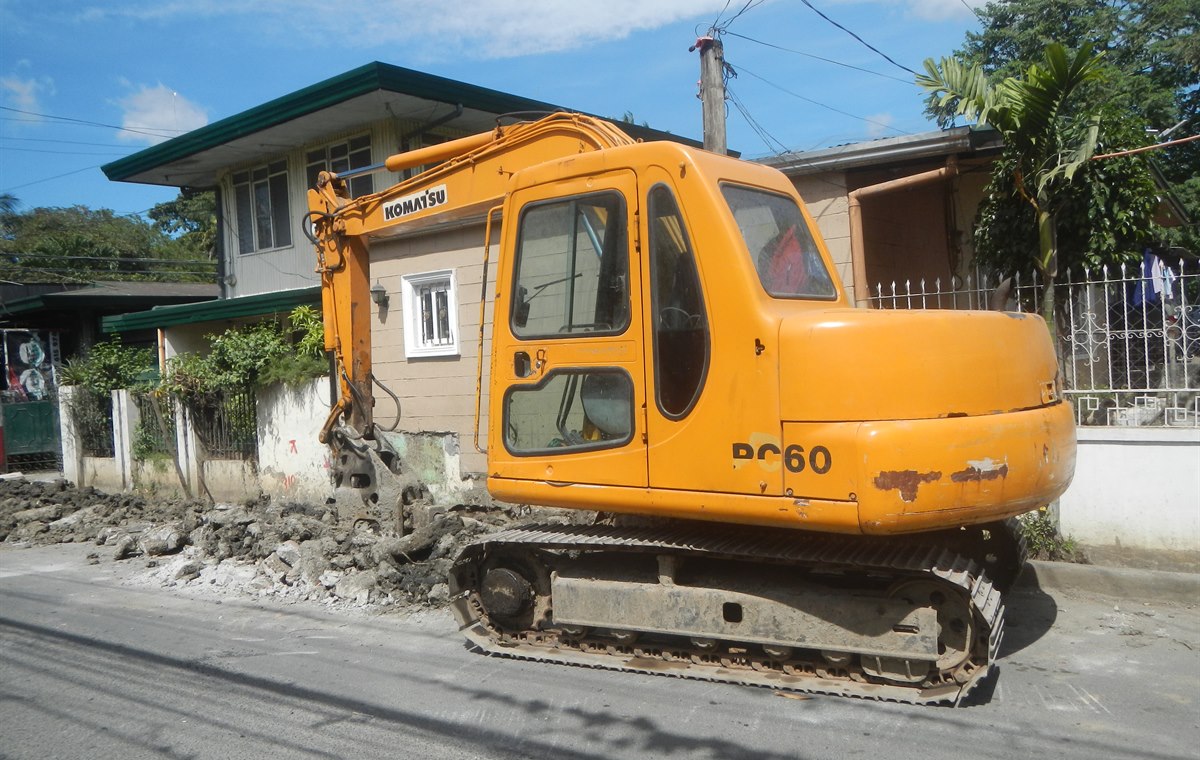 Used Komatsu PC60 Excavator detail photo