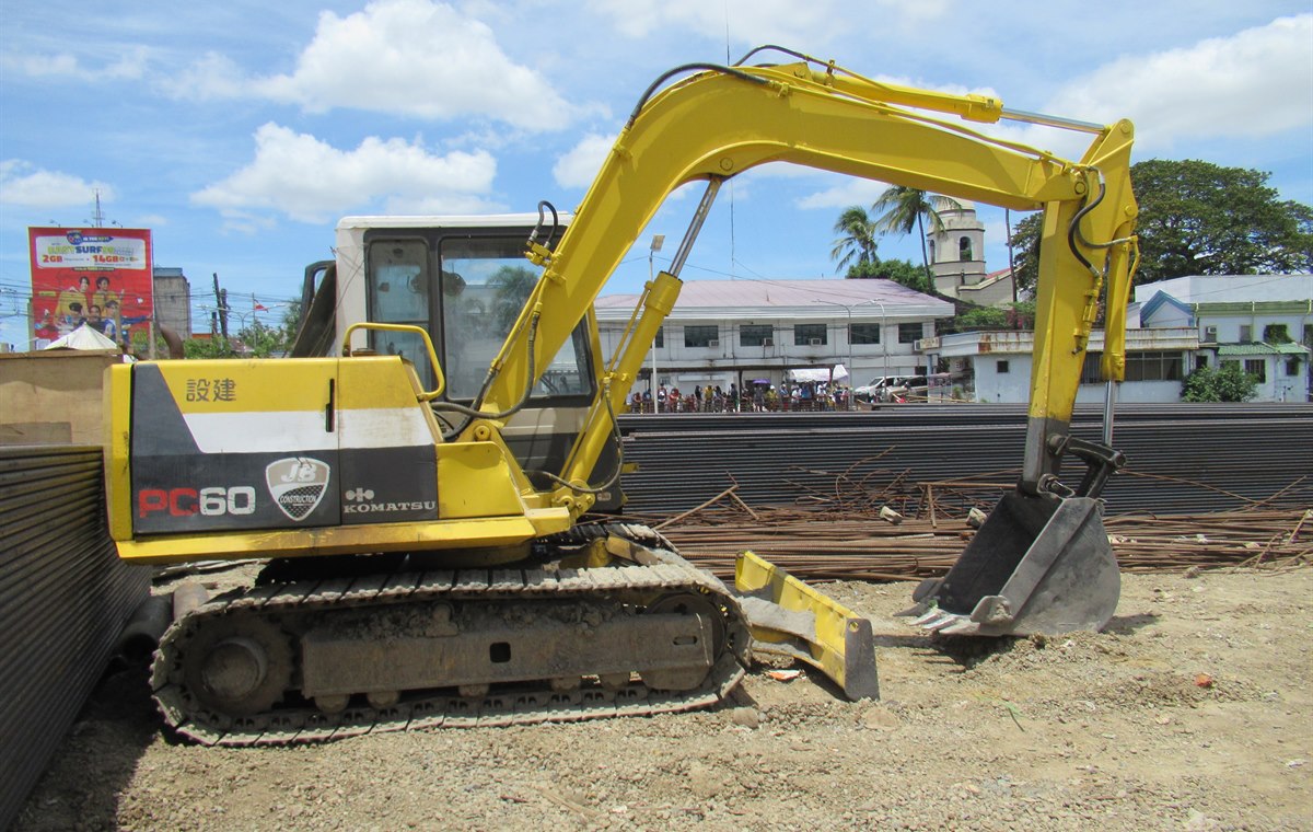 Used Komatsu PC60 Excavator detail photo