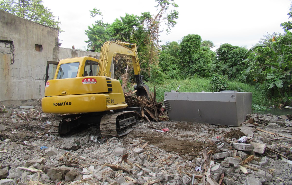 Used Komatsu PC70-8 Excavator detail photo