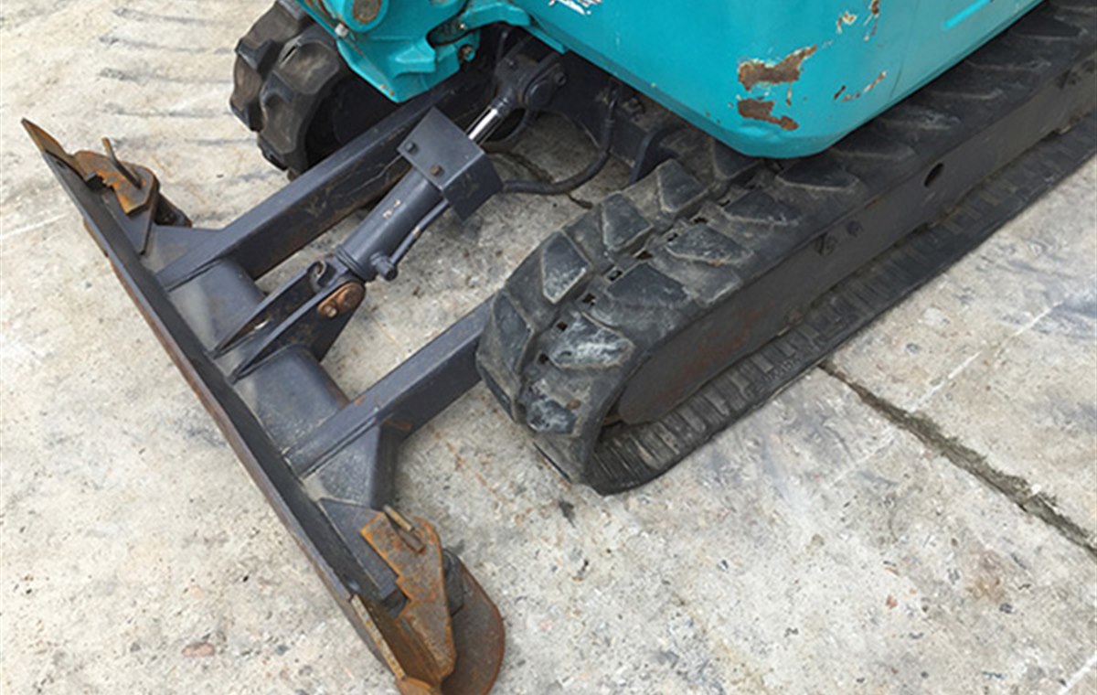 Used Kubota KX15 Excavator detail photo