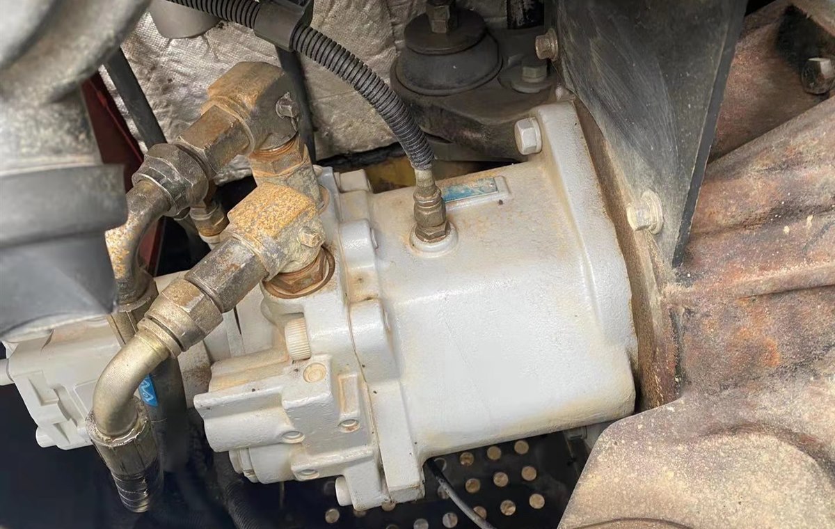 Used Kubota KX185 Excavator detail photo