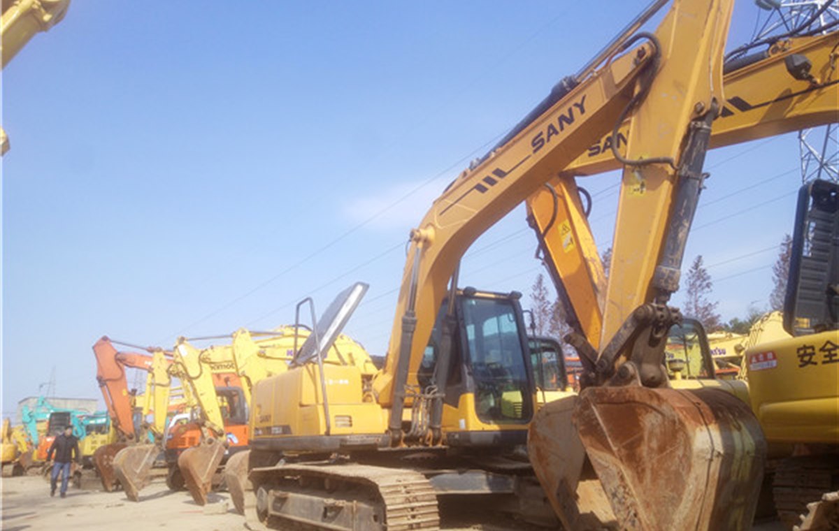 Used Sany SY135C-8 Excavator detail photo