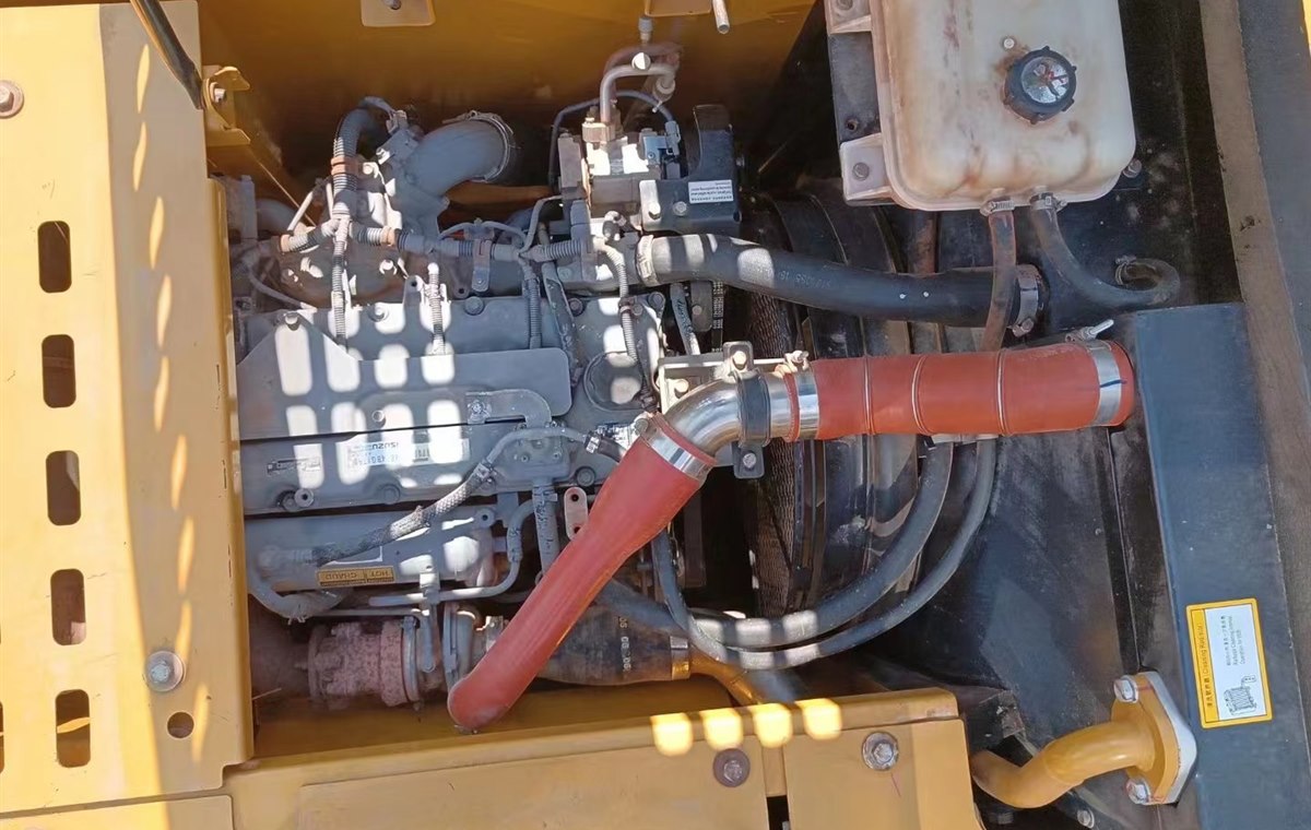 Used Sany SY155C Excavator detail photo