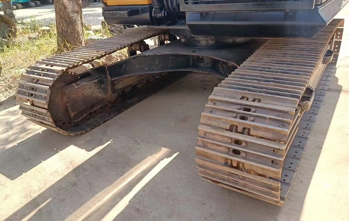 Used Sany SY155C Excavator detail photo
