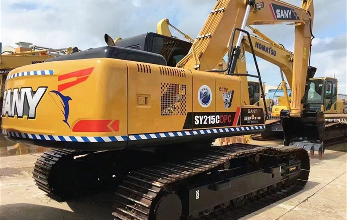 Used Sany SY215 Excavator detail photo