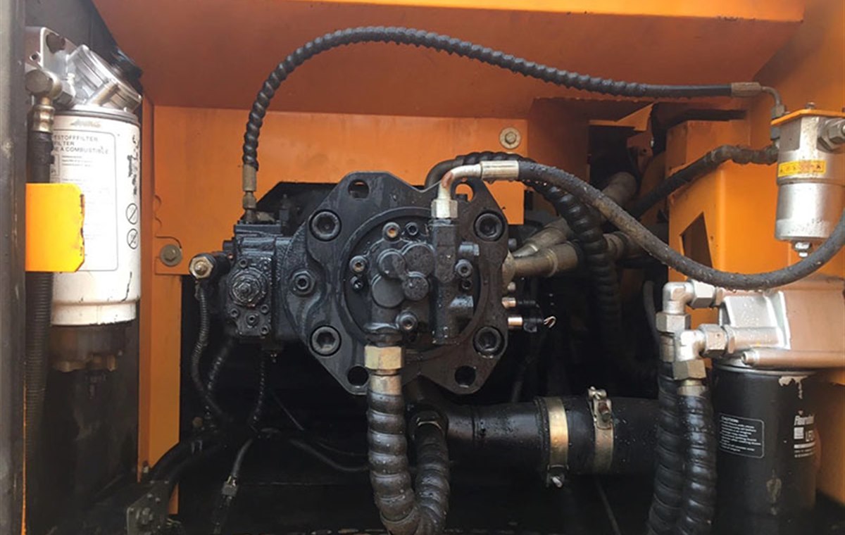 Used Sany SY235-9 Excavator detail photo