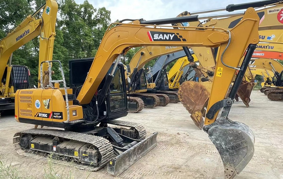 Used Sany SY95C Excavator detail photo